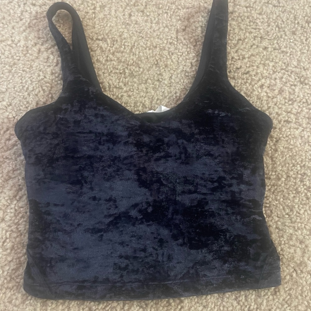 Velvet navy Lululemon top